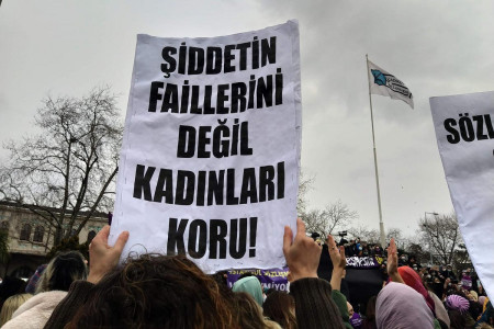 Uzaklaştırma kararına rağmen tehdit edilen kadın: Öldürülmekten korkuyorum