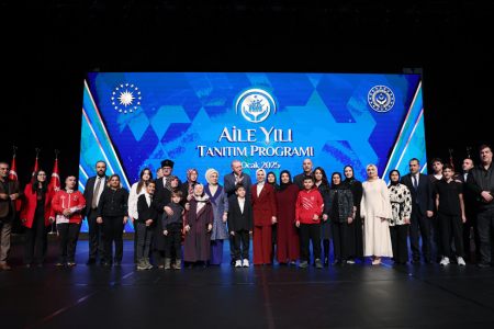 Bu yıl işçi ve emekçi kadınların yılı olsun!