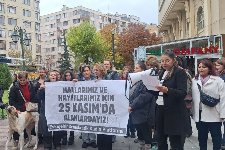 Eskişehir'de kadınlardan 25 Kasım çağrısı: Çaresiz değiliz