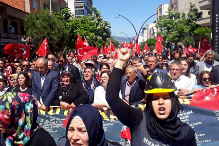 Soma’nın gösterdiği gerçekler hiçe sayıldı, geriye acılı kadınlar ve çocuklar kaldı