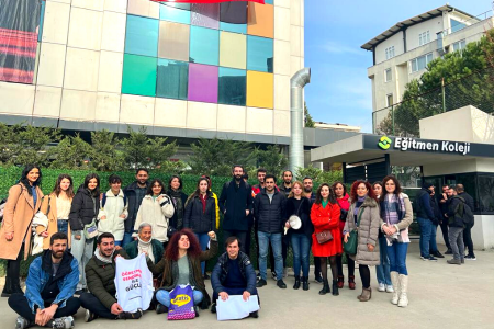 Ara tatil hakkını savunan öğretmen ‘ahlak dışı davranış’ gerekçesiyle işten çıkarıldı