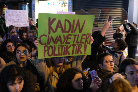 Kadın cinayetine 'takdir indirimi'