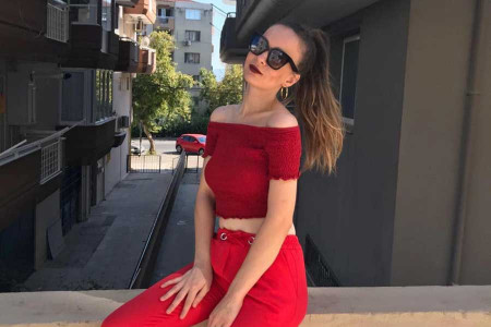 Çalıştığı fabrikanın 3’üncü katından düşen Aleyna Özsakız 3 gün sonra hayatını kaybetti