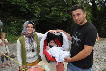 GÜNÜN DESTEĞİ: Madenciler eylemde, kadınlar direnişte