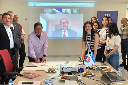 ILO 190’ı temel alan politika belgesi  toplu iş sözleşmesine girdi