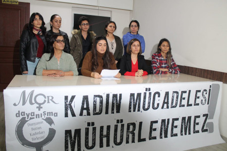 Mühürlenen Mor Dayanışma Derneği için Adana’dan dayanışma