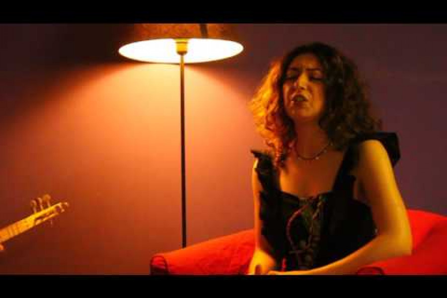 GÜNÜN ŞARKISI: Yaranmaz aşık