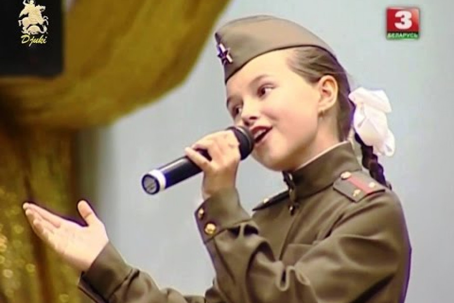 GÜNÜN ŞARKISI: Kızıl Ordu’nun küçük vokali Valeria'dan Katyuşa