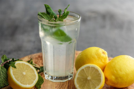 GÜNÜN BİLGİSİ: Limonlu su içmenin 10 faydası