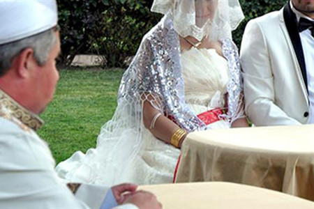 Müftülere nikah kıyma yetkisi verecek tasarı Mecliste