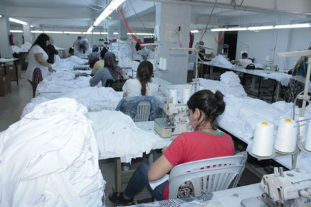 Bir üniversitelinin tekstil atölyesinde iki günü: İşçinin canı üretebiliyorsa önemli