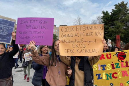 Kayıp olarak aranan kız çocuğu, 9 suç kaydı olan bir erkeğin evinde bulundu
