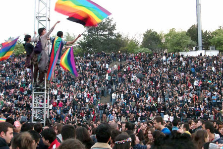 GÜNÜN DİKKATİ: LGBT+ öğrenciler üniversitelerde ayrımcılığa uğruyor