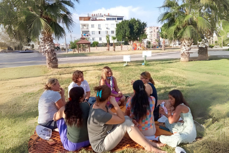 Antalya'da kadınlar anlatıyor: ‘Eylül ayı bizim için sıkıntı oluyor, kredi kartları şişiyor’