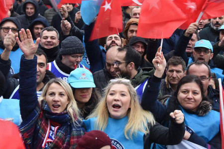 Türk Metal üyesi kadınlar: Eylemler güzel ama konu mankeni değiliz