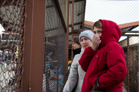 Ukraynalı kadınların savaştan kaçarken karşılaştığı tehlike: İnsan kaçakçıları*