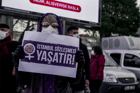Şiddete rağmen hayata tutunan Aycan'dan İstanbul Sözleşmesi çağrısı