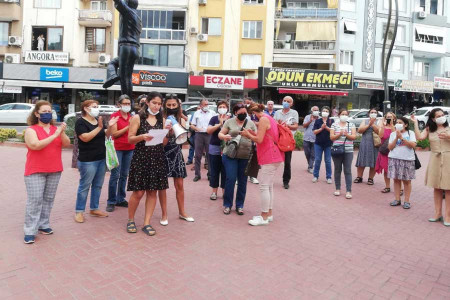 Aliağalı kadınlar: İstanbul Sözleşmesi’nden ve şiddetle mücadeleden vazgeçmiyoruz