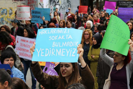 Bu Anayasa değişikliği teklifi kadınların ihtiyacı değil