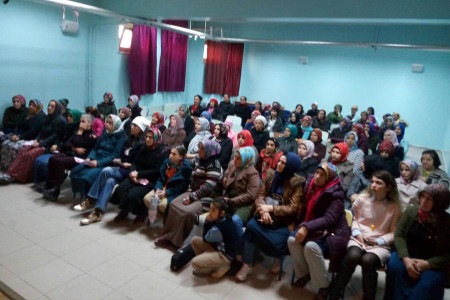 Ekmek ve Gül’den, Gebzeli kadınlara ‘kadın sağlığı’ etkinliği