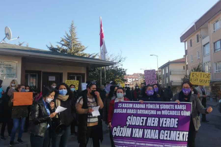 Tuzluçayır’da kadınlar şiddete karşı mücadele çağrısı yaptı