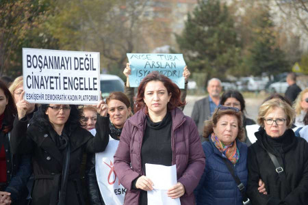 Adalet Bakanı’na: Bildiklerinizi görmezden gelmeyin!