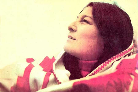 GÜNÜN KADINI: Mercedes Sosa