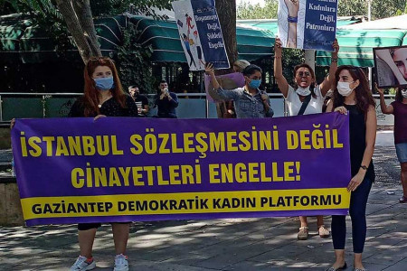 Duygu Delen davasındaki tahliyeye tepki: Biz kadınlar nüfuzlu aileler korunurken canımızdan mı olacağız?