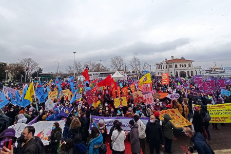 Kadıköy'deki 8 Mart eyleminde gözaltına alınanlar hakkında tutuklama talebi