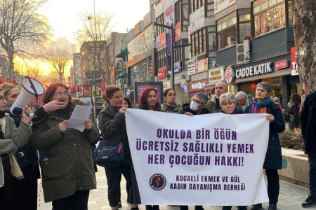 Kocaelili kadınlar: 'Çocuklarımızın hakkı olanı birlikte kazanalım'