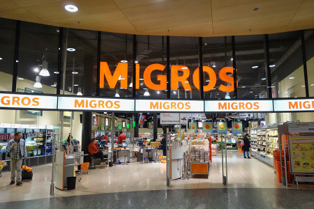 Migros çığ gibi büyürken, biz kar tanesi gibi eriyoruz