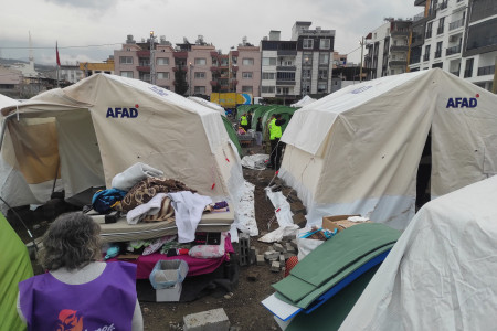 İskenderun’daki çadırkentte açıklama: 36 gündür neredeydiniz?