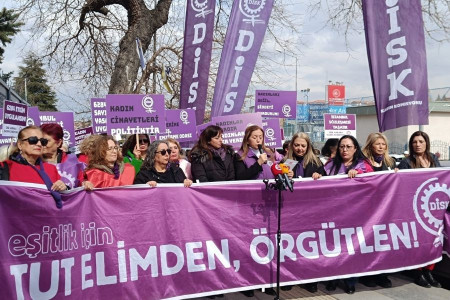 DİSK Kadın Komisyonu: 'Eşitlik için tut elimden, örgütlen!'