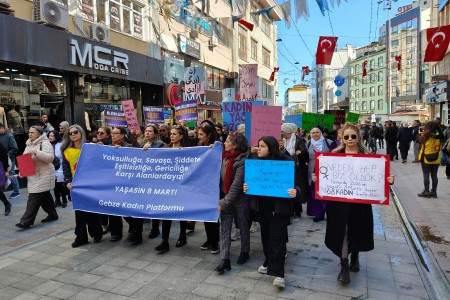 8 Mart 2026 | Kocaeli ve Gebze'de işçi ve emekçi kadınlar emekleri ve hayatları için alanda!