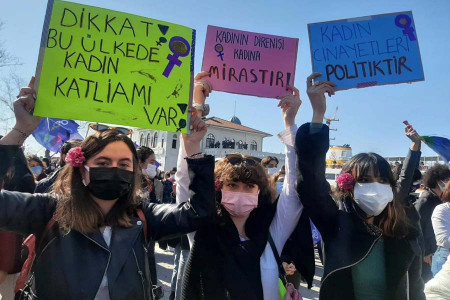Gülsüm Yarış çocuklarını görmesi için evine gelen eski eşi Sedat K. tarafından öldürüldü