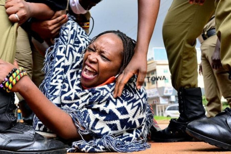 Ugandalı kadın hakları aktivisti Stella Nyanzi yeniden tutuklandı