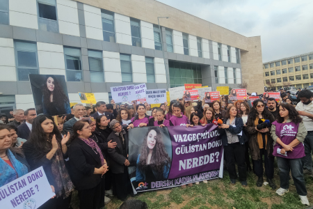 Adliye önünden seslendiler: 'Adalet mücadelesi sürecek'