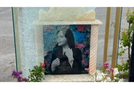 İran'da Mahsa Jîna Amini'nin mezarına saldırı