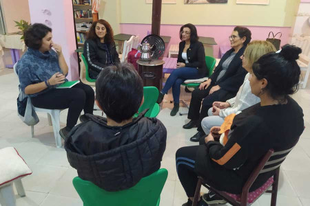 Gülsuyu’nda kadınlar İranlı kadınların direnişini konuştu