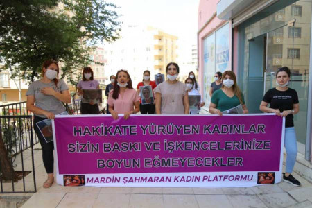 ‘Kadınlar iktidarın barbar zihniyetine teslim olmayacak’