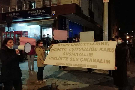 Esenyalı Mahallesinden kadınlar: Şiddete karşı çözüm örgütlü mücadele!