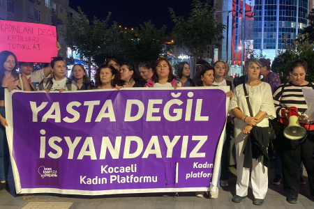 Kocaelili kadınlar: 'Katilleri cezalandırmayanlar, kadınları ifadeye çağırıyor'