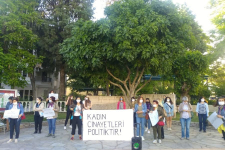 Zeynep Şenpınar için kadınlar sokakta!