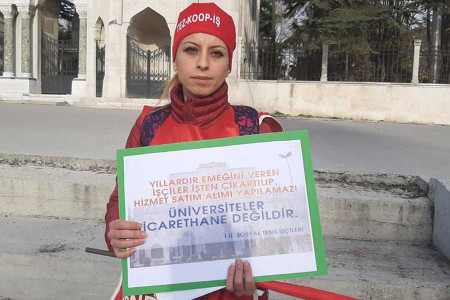 İstanbul Üniversitesi’nde 40 işçi işten çıkarıldı: Emeğimize saygı istiyoruz!