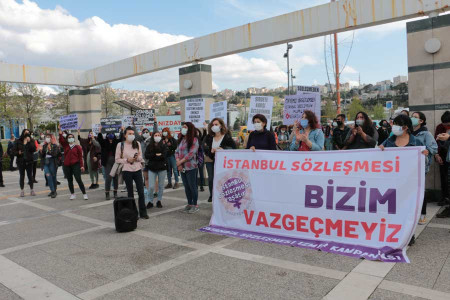 İzmirli kadınlar: İstanbul Sözleşmesini uygula