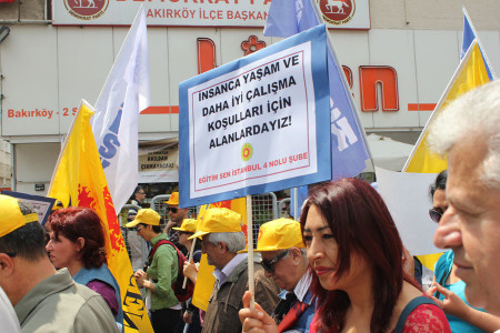 Kamuda TİS dönemi: Kadın sağlık emekçileri ne istiyor?