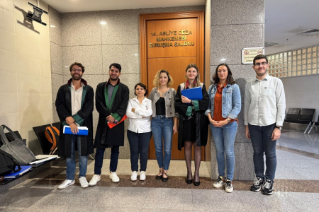 Yardım çadırlarına AFAD el koydu, dava gazeteciye açıldı